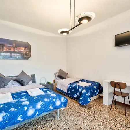 Living Venice Affittacamere *